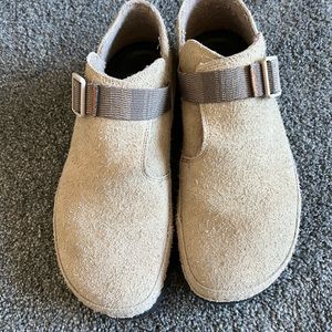 Chaco Paonia shoe size 11 women and 9 men